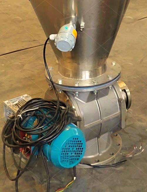 巨寶智造 如何挑選適合的連續(xù)式真空上料機(jī)